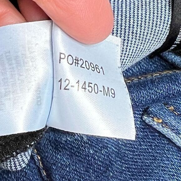 Lysse medium wash straight leg pull on jeans size S - Picture 16 of 16